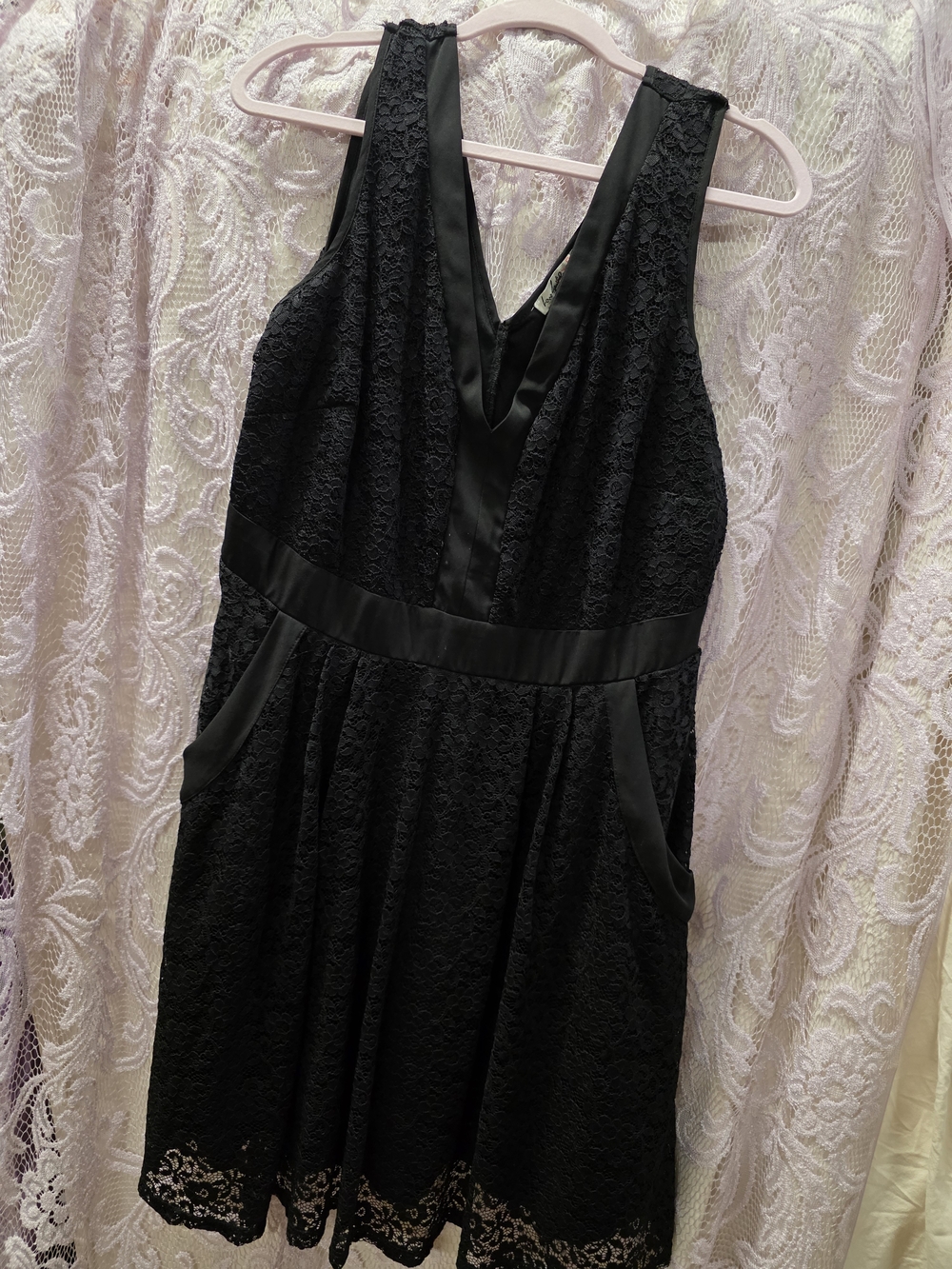 Love Squared Black Lace Midi Dress with V-Neck and stylish pockets.
